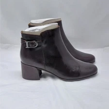 Easy Spirit Womens Ankle Boots 7.5W Brown Leather Chunky Block Heel Winter Chic