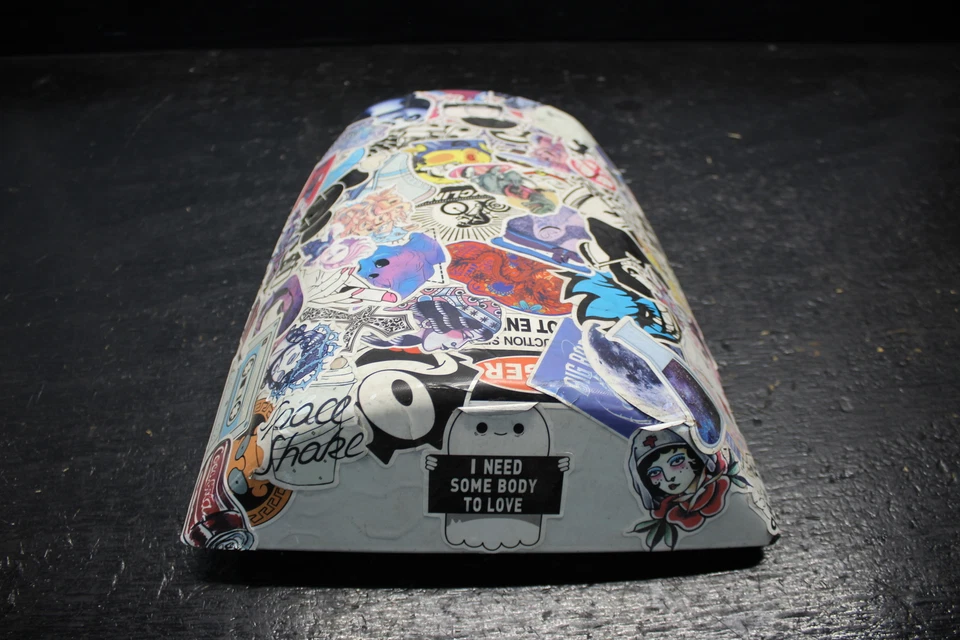 01-03 SUZUKI GSXR600 GSXR750 ЗАДНЕЕ СИДЕНЬЕ СОЛО КАПОТ ОБТЕКАТЕЛЬ КРЫШКА 2001 02 2002 - Изображение 2 из 4