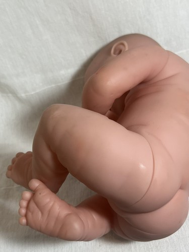 Berenguer Newborn Girl Life-like Realistic Real Baby Doll Blue Eyes 13” Vinyl - Picture 3 of 9