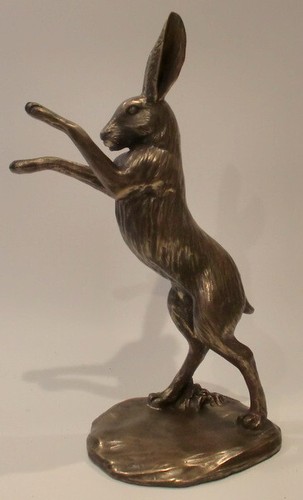 Leonardo Artistic bronze effect Boxing Hare LP28469 - Picture 2 of 3