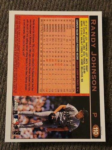 1997 Randy Johnson Topps Chrome Refractor #110 RARE SP *Evidence of Trimming* - Picture 2 of 3