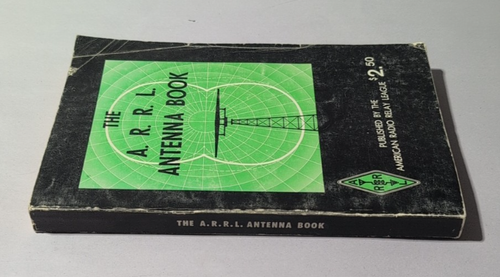 THE A.R.R.L. ANTENNA BY AMERICAN RADIO RELAY LEAGUE 1970 PAPERBCK BOOK - Picture 2 of 5