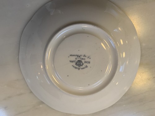 Royal Albert Fine China May Blossom Teacup Saucer Set - Picture 3 of 7