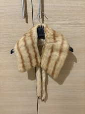 Collo in pelliccia di volpe