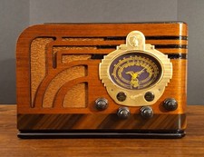 Old Antique Wood Majestic Vintage Tube Radio - Restored & Working Deco Tabletop