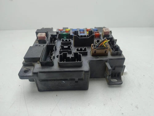 8637A320 Caja Reles/Fusibles para CITROEN C-CROSSER VTR 2009 9071059 - Imagen 1 de 10