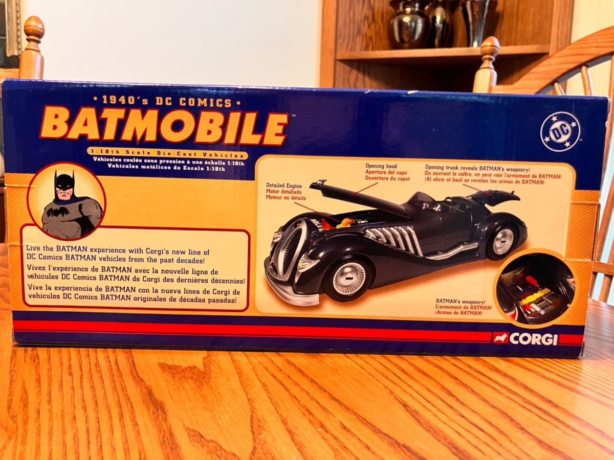 BATMAN BATMOBILE ミニカー　CORGI TOYS　バットマン Batman BATMOBILE Corgi DC Comics 1940s 1:18 Diecast Model 77606 In