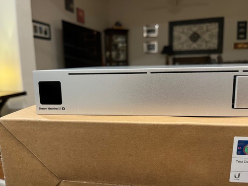 Ubiquiti Networks UDM-SE Unifi Dream Machine Pro Special Edition - Picture 3 of 11