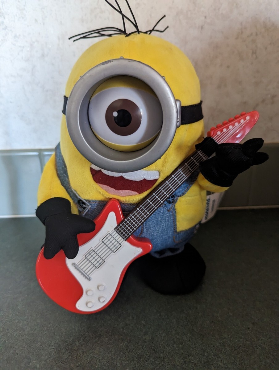 Despicable Me Minion Animated Stuart Plays Guitar, Dances and