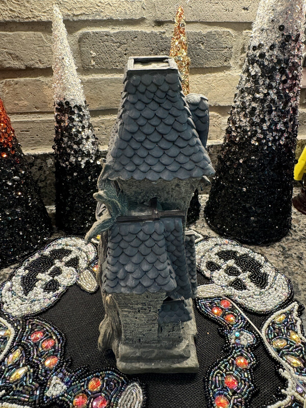 Picture 5 of 8