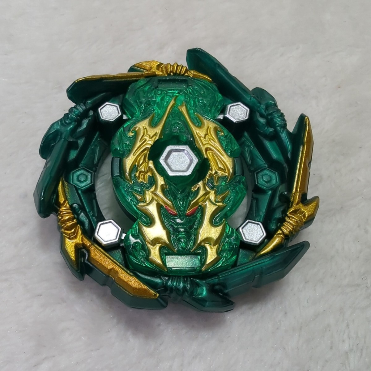 Green Beyblade Storm Pegasis Drake High Survive (Storm Pegasus