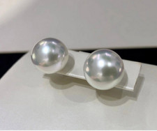 PAIR 11MM NATURAL SOUTH SEA GENUINE ROUND WHITE LOOSE PEARL UNDRILLED 1122