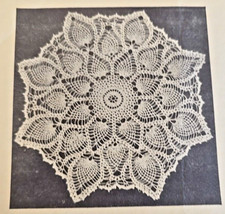 9824 Vintage PINEAPPLE DOILY Pattern to Crochet Reproduction 