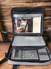 Fluke 650 LAN Cable Meter Coax Tester Kit 10MHz w/ Case, Manual