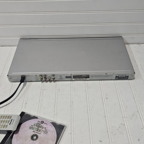 Philips DVP5140/37 DVD/CD Player Divx Progressive Scan *Tested* +5 DVDs Bundle - Picture 13 of 17