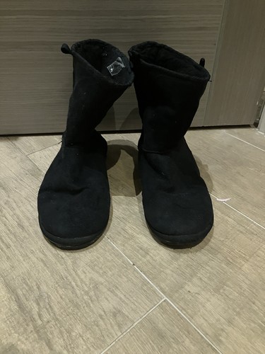 Primark Black Ladies Faux Sheepskin Style Boots Size 8 UK Seller