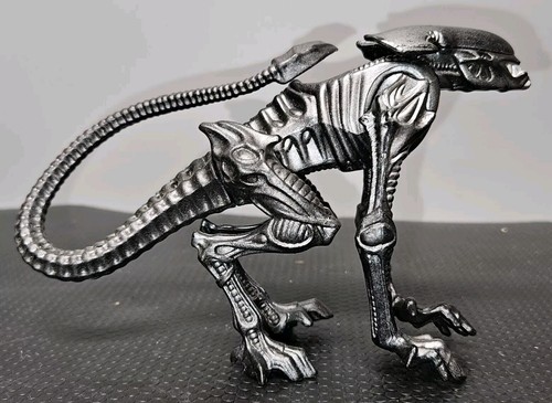 Aliens vs Marine NIGHT COUGAR 5" Vintage Action Figure Kenner Loose Incomplete - Picture 4 of 8