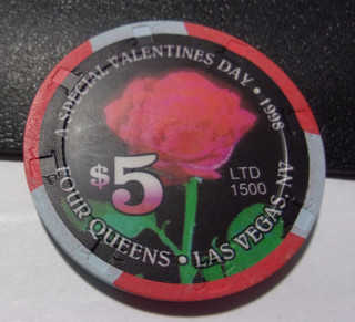 FOUR QUEENS HOTEL CASINO 1998 $5 (LTD 1500) gaming poker chip Las Vegas NV
