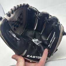 Easton T Ball Baseball Glove Mitt EASTON 9.5 EKP9500 Right Hand Throw RHT. Read