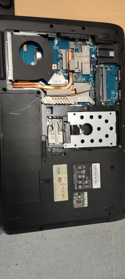 Portátil Acer Aspire 7736Z - Imagen 4 de 4