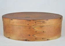 ANTIQUE 19TH C. BENTWOOD OVAL SHAKER PANTRY BOX - 4 FINGERS - 10"