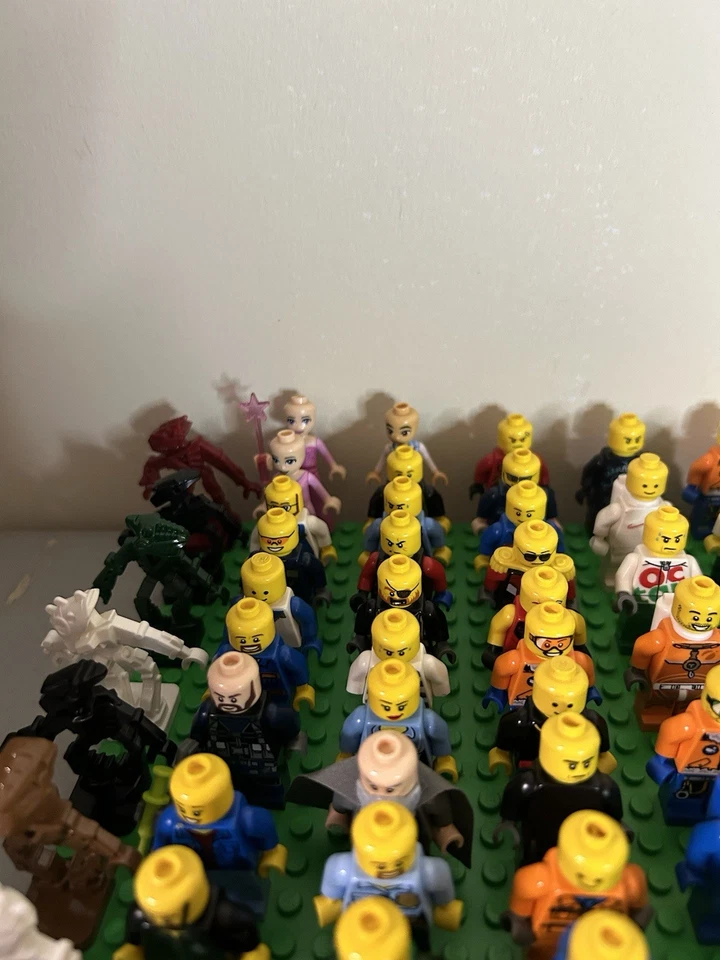 Lot of 100+ LEGO Minifigures Minecraft Lego Technic Turtles Ninjago - Image 4 of 4