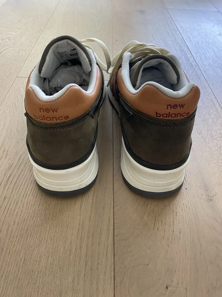 New Balance 997 • Size 10 • Olive Tan • Distinct Pack M997DCS • Made in USA 🇺🇸 - Image 2 of 4
