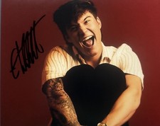 CAMERON WHITCOMB SIGNED 8x10 PHOTO SINGER AUTOGRAPH AUTHENTIC COA CAMERON WHITCOMB SIGNED 8x10 PHOTO SINGER AUTOGRAPH AUTHENTIC COA