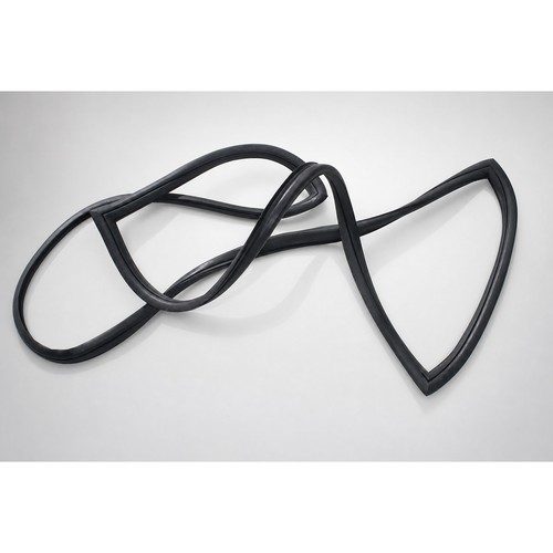 Maserati Mistral Front Seal P/N 15318100 Photo - $492