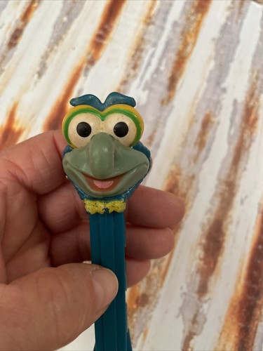 Vintage Blue Pez Gonzo Muppet Muppet Candy Dispenser Looks Good - Picture 8 of 12
