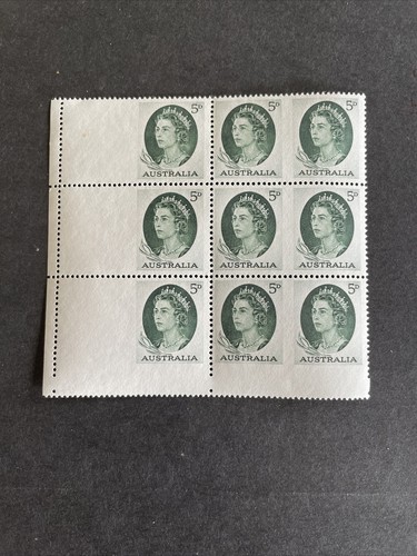 Australia, 1964 QE2 5d Green, Booklet Sheet Block Of 9 Imperforate At Left, MLH - Afbeelding 1 van 2