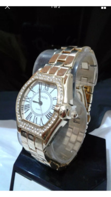 NEW Gold Geneva Crystal Elegant Roman Numeral Metal Bracelet Watch