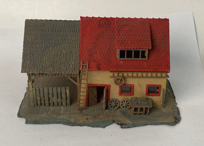 Faller HO Farmhouse Barn Base Rough 5-1/2'' x 4'' x 3''