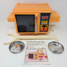 Vintage 1983 Kenner Betty Crocker Easy Bake Dual Temp Oven Complete, Working 