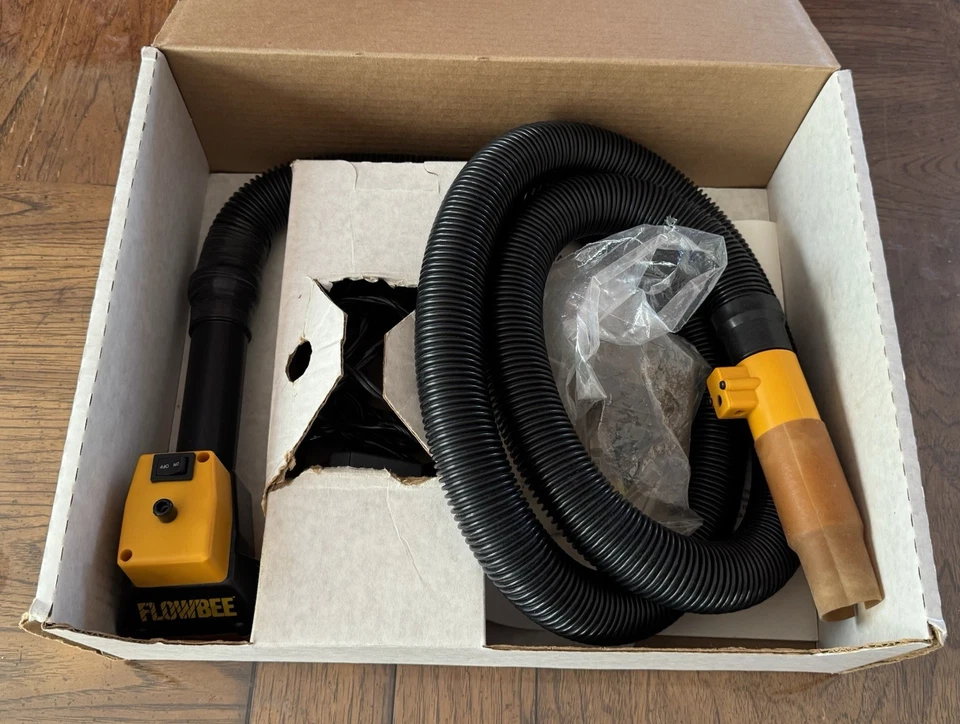 Sistema de vacío de corte de pelo FLOWBEE Precision Home caja original - PROBADO usado una vez Foto 3 de 4