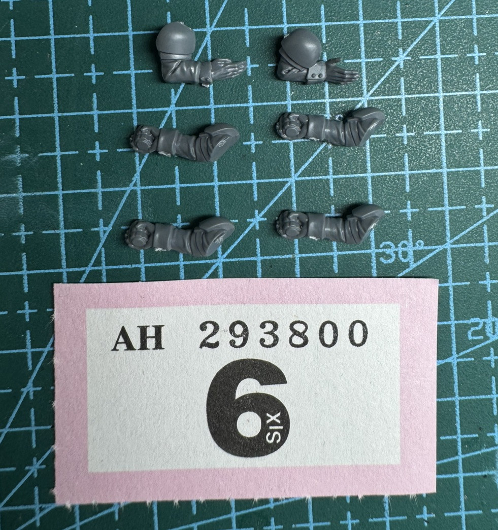 Cadian Grenade Arm Sergeant Bundle for Astra Militarum 40K & Heresy Bits