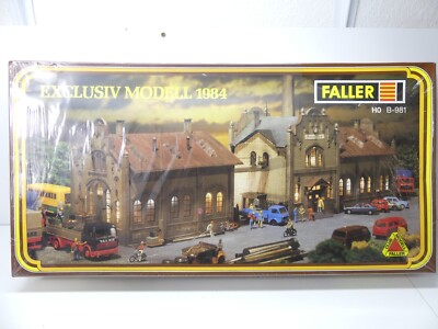 LQ1541 FALLER 94101 Train Ho 1/87 Maquette montée Lot 2 quais
