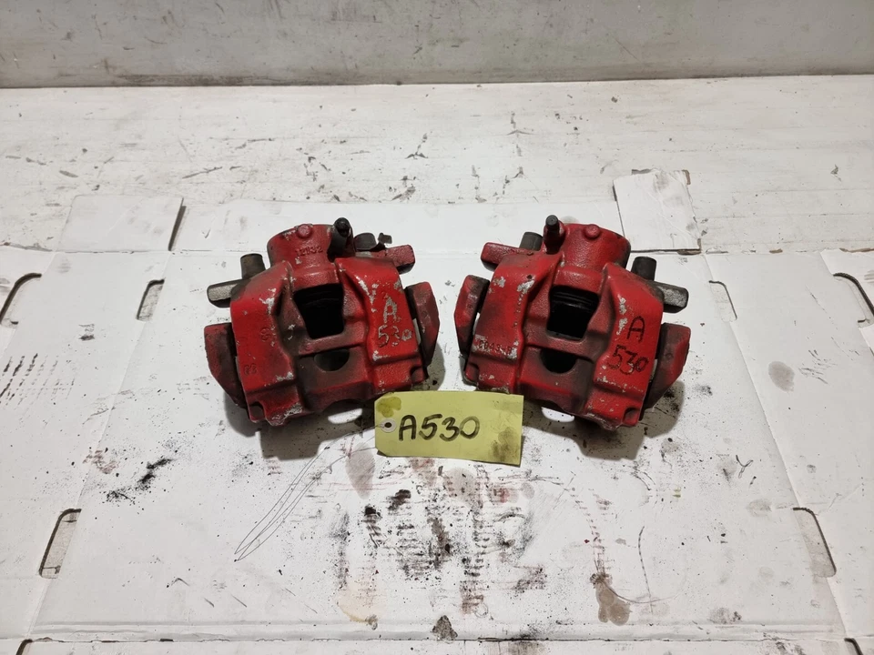 Alfa Romeo 159 Brake Caliper & Carrier Front Left N/S Right O/S Red 2007 OEM — 第 2/4 张图片