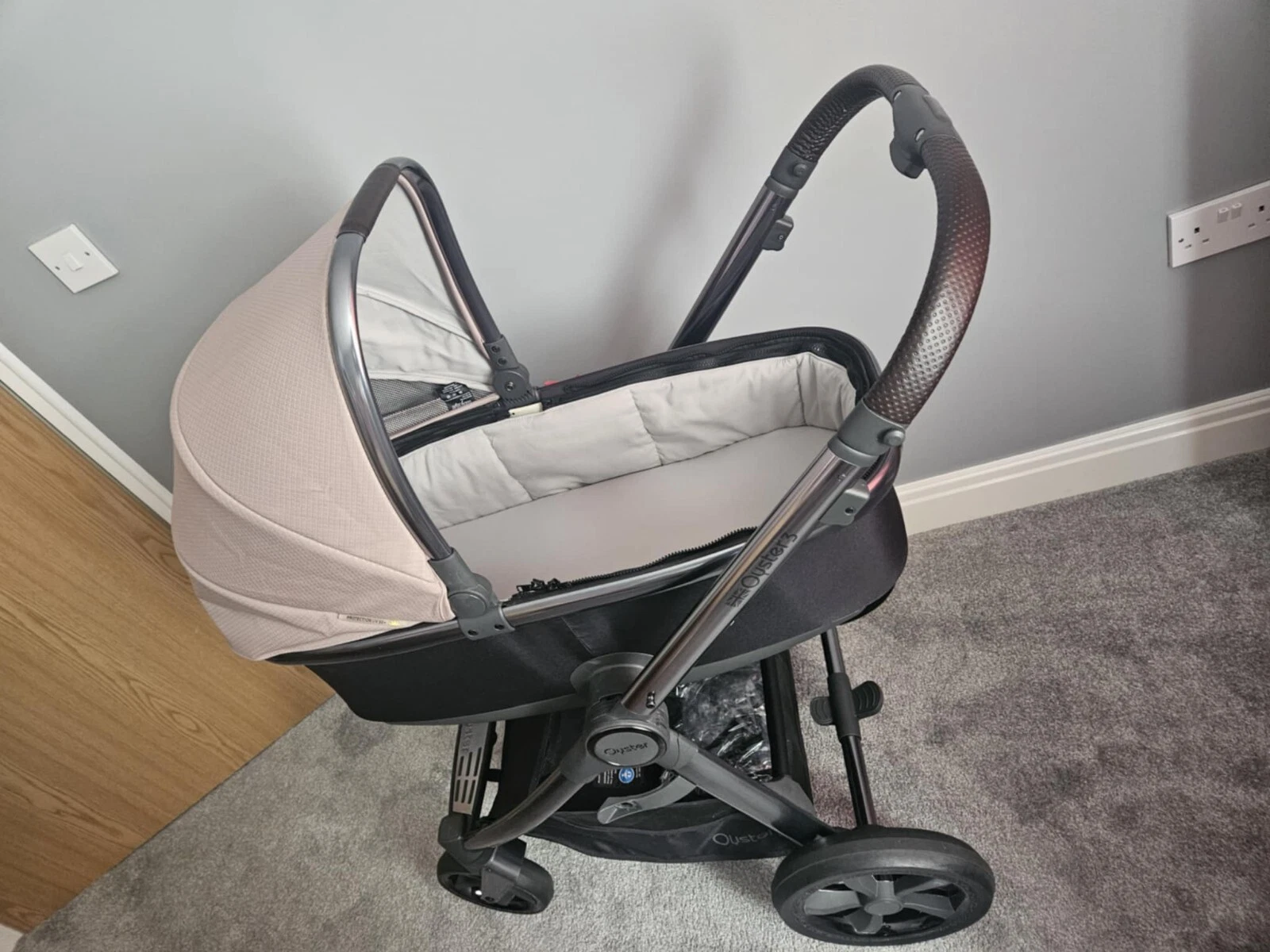 Babystyle Oyster 3 Pushchair + Carrycot, Stone