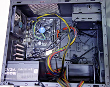 Custom PC Pentium Gold G4600 3.6GHz 16GB DDR4...