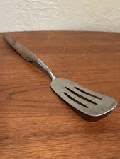 CANOE MUFFIN Large Serving Spatula | EPIC EKCO ETERNA | Forged Stainless | Japan