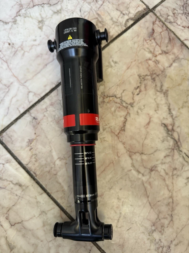 RockShox Deluxe Rear Shock 230 eye to eye, 57.5 stroke length, TREK LOGO, - Image 4 of 4