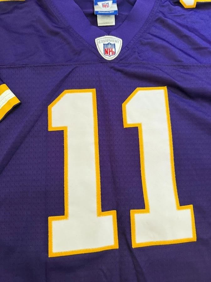 Camiseta deportiva Minnesota Vikings Culpepper #11 para hombre L púrpura manga corta casco etiqueta Y2K Foto 2 de 4