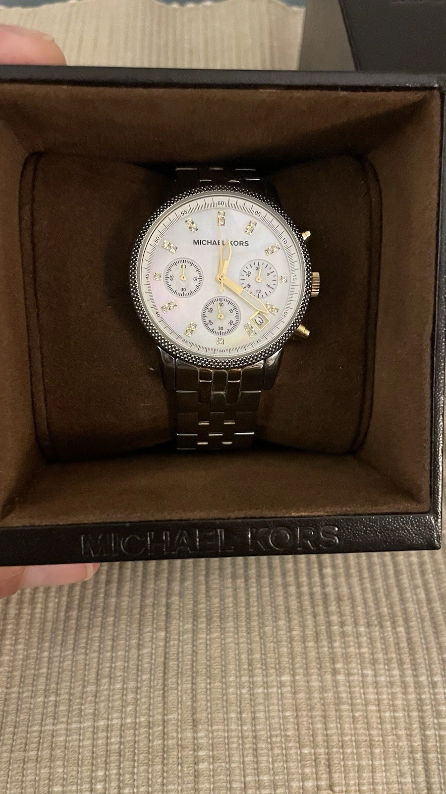 Orologio Michael Kors Pre loved: Multifunzione VX3J Bianco Oro Argento con Scatola