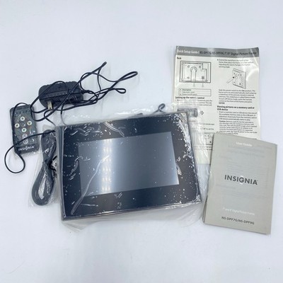Insignia Black 7'' and 9'' Digital Picture Frame NS-DPF07G NWOB 