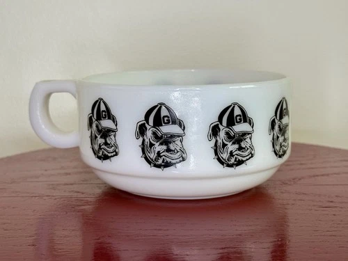 Vintage Milk Glass College Football Georgia Bulldogs Athens Soup Cereal Bowl