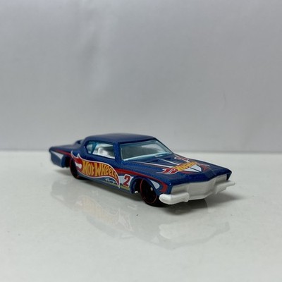 1971 71 Buick Riviera Boattail Collectible 1/64 Scale Diecast Diorama ...