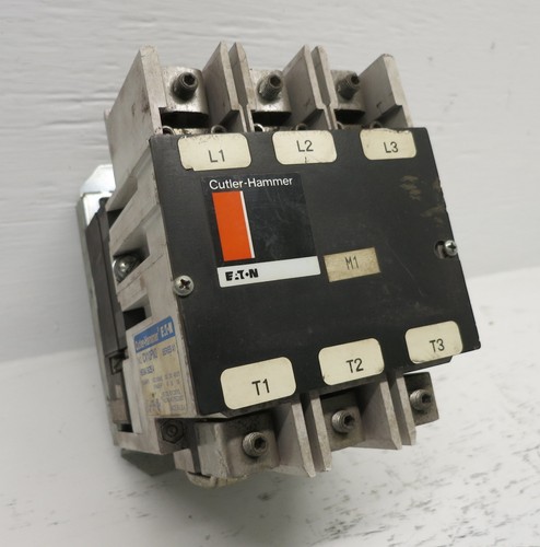 Eaton CV10FN3 Size 4 AC Vacuum Motor Contactor 135A 100 HP 120V Coil 5285C54 A1