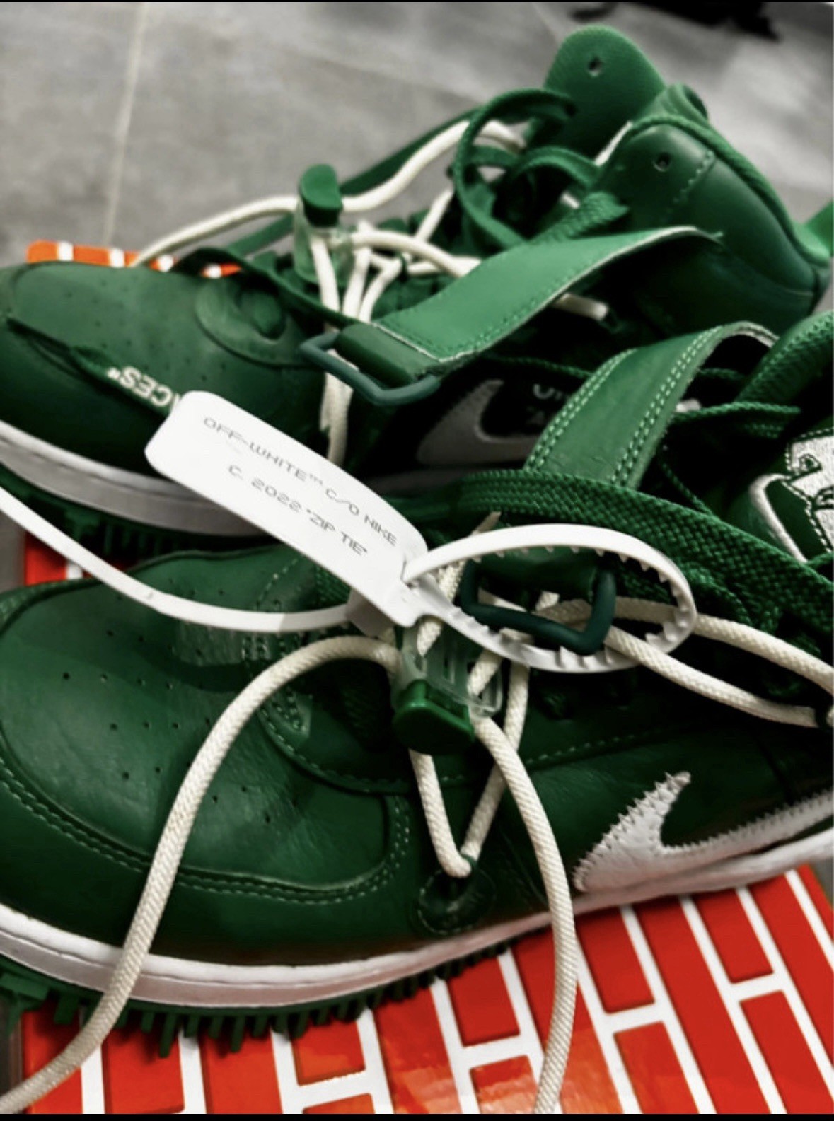 Off White X Nike Air Force 1 Mid SP Leather Pine Green sneaker Scatola Originale