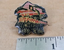 Vintage PINK FLOYD THE WALL  80'S Heavy Metal HARD ROCK Enamel Lapel Pin
